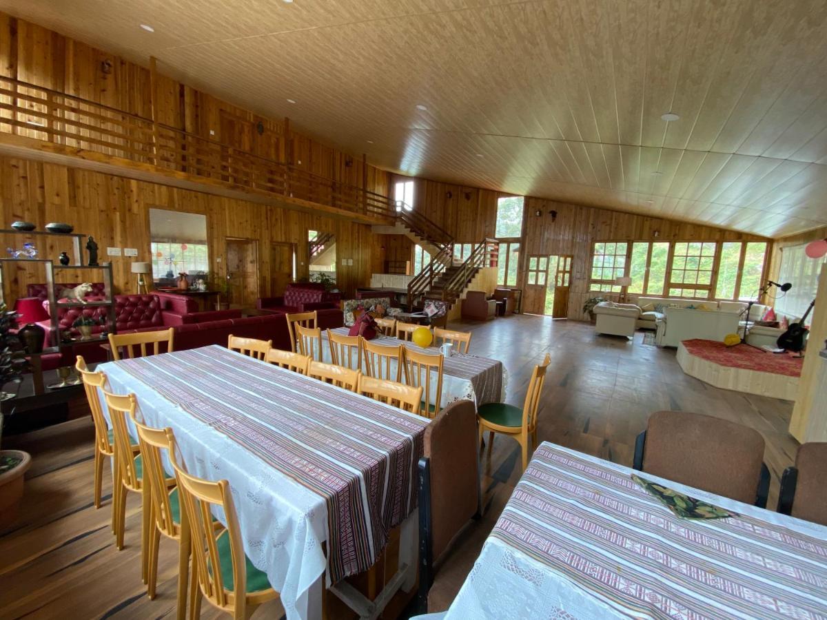 Log Cabin In The Woods Bed and Breakfast Gangtok Exteriör bild